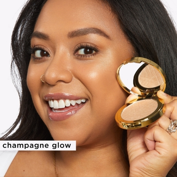Champagne Glow | Shimmering Light Highlighter | Tarte | Brand New in Box | NWT - Picture 9 of 13